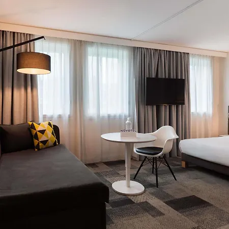 Hotel Novotel Expo Porte De Versailles 4*