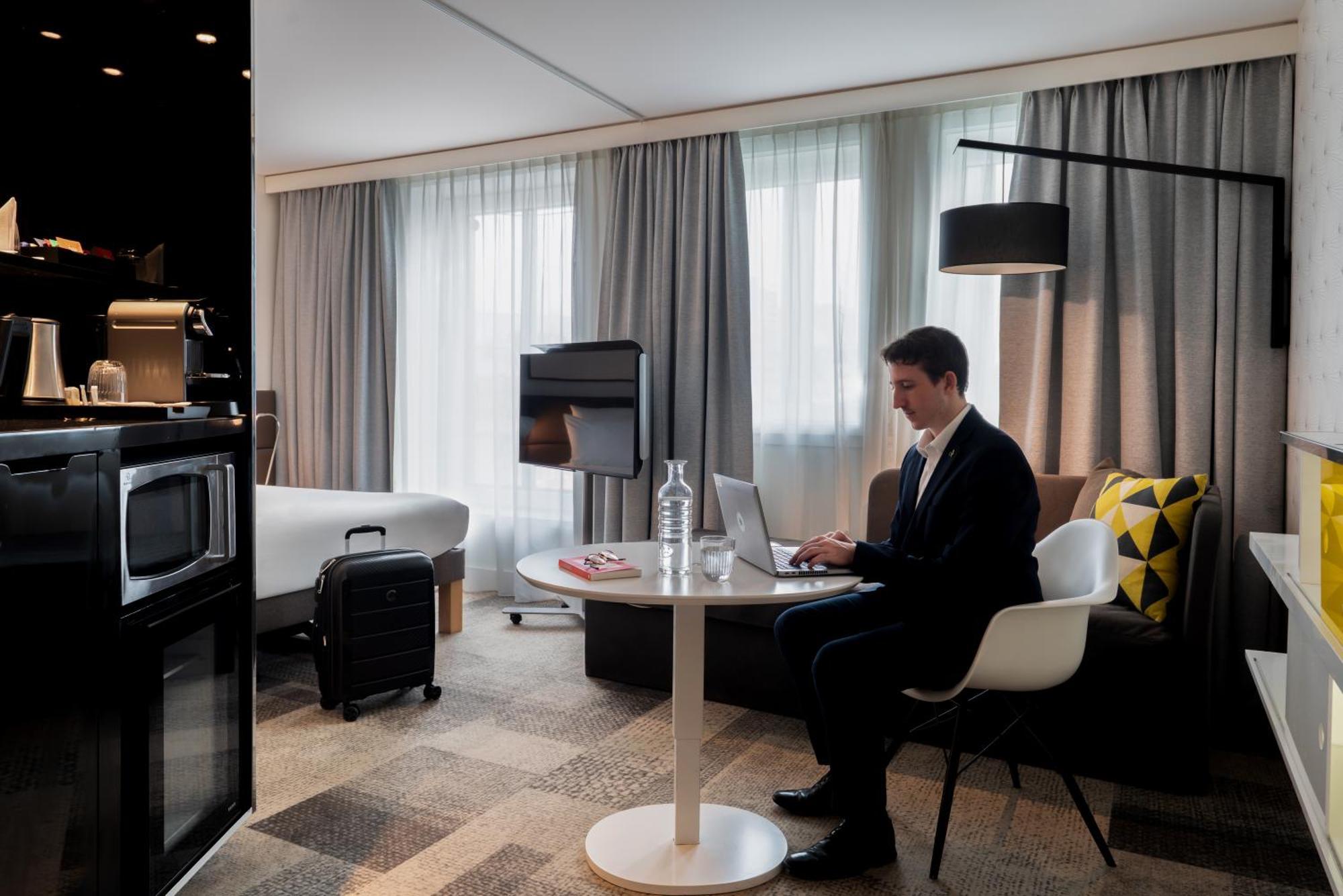 Novotel Expo Porte De Versailles Hotel Parigi