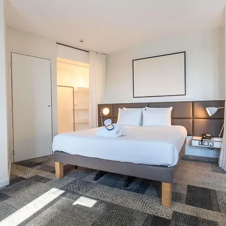Novotel Expo Porte De Versailles Hotel